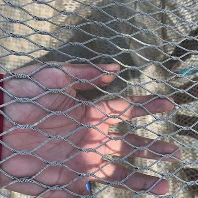 X형 스테인리스 스틸 와이어 케이블 로프 맷 보호 발루스트라드